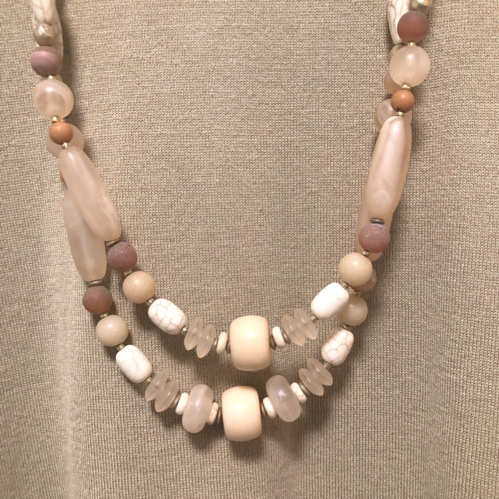 Beaded necklace